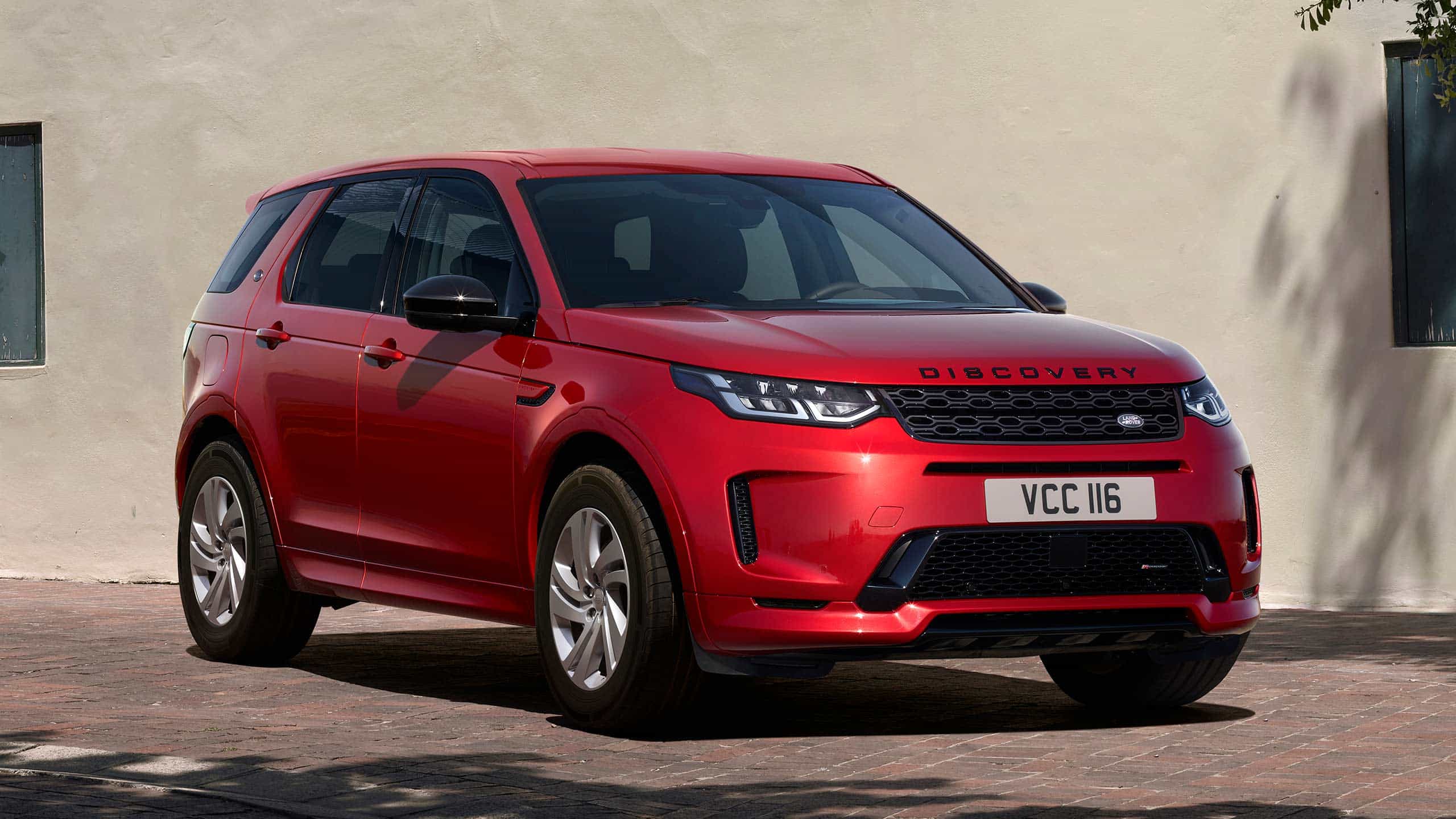 Discovery Sport Parked in front of Wall