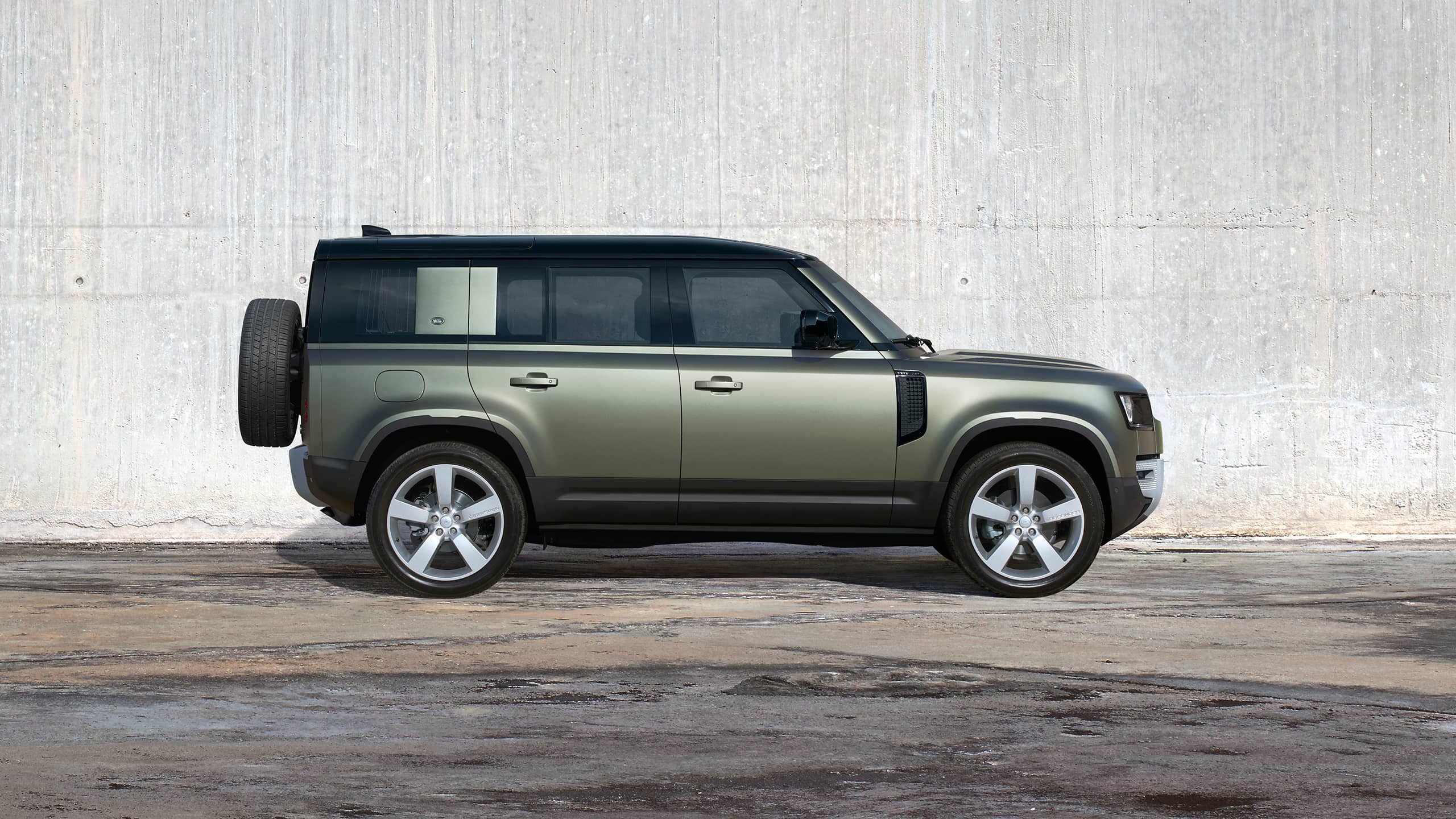 Defender 130 2024 | Das geräumige Design entdecken | Defender