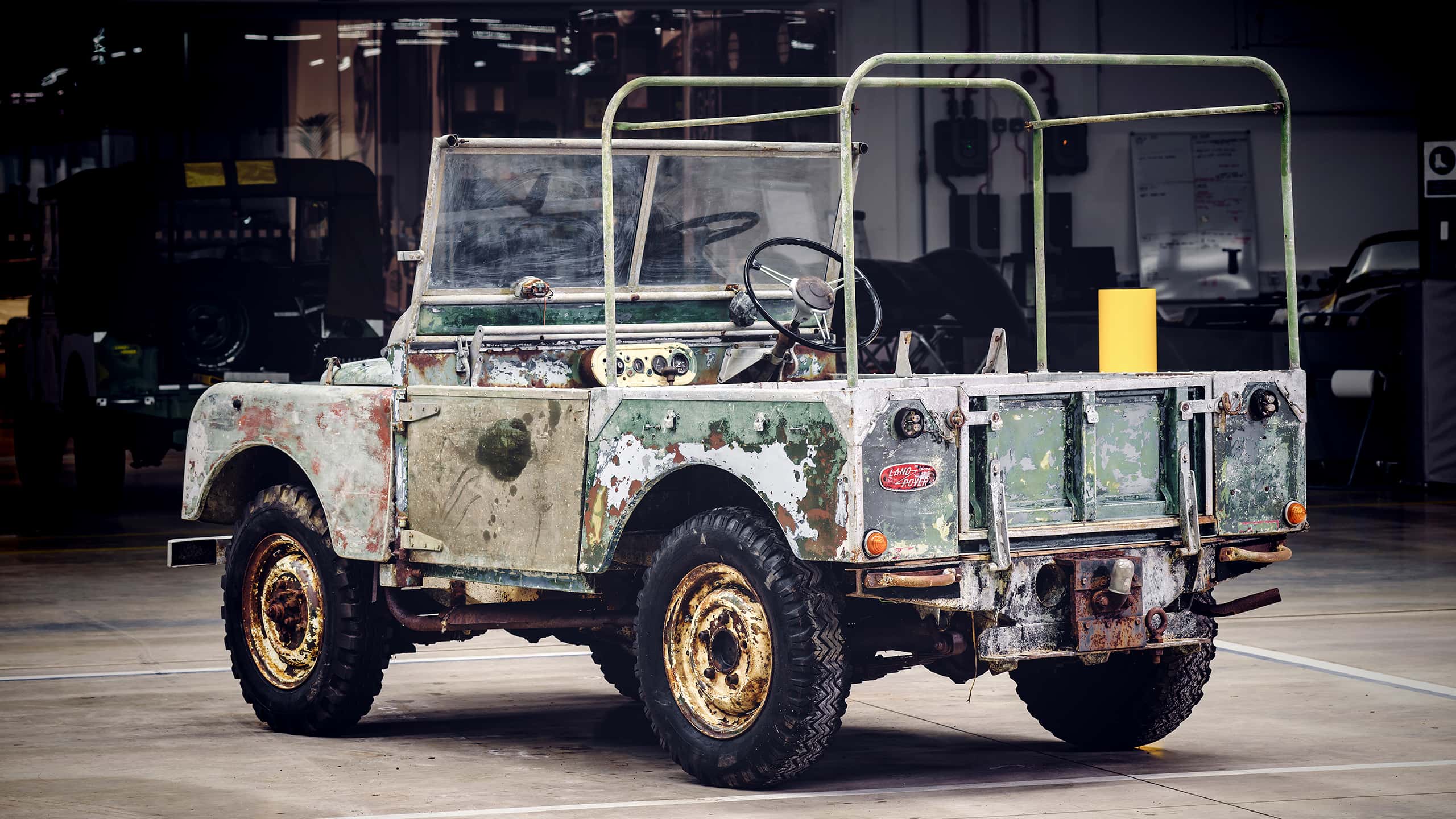 Land Rover Vintage Defender 